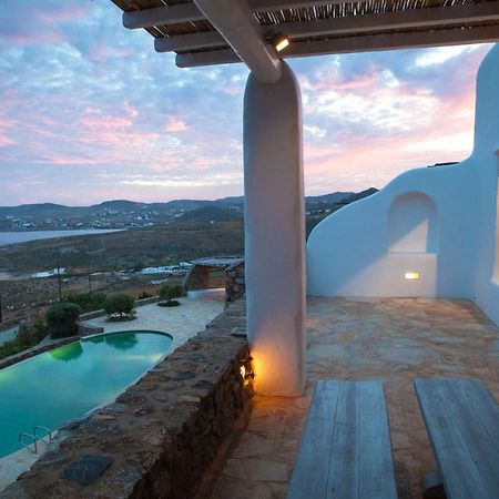 3 Bedroom Cycladic Villa Lia 칼라파티스 외부 사진