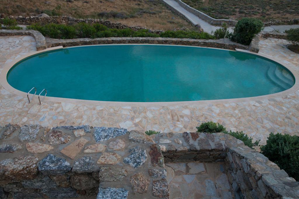 3 Bedroom Cycladic Villa Lia 칼라파티스 외부 사진